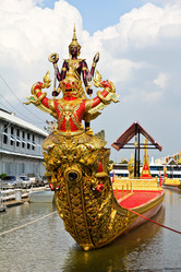 Similar image 12984651