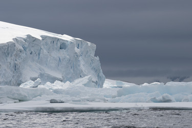 Similar image 12983992