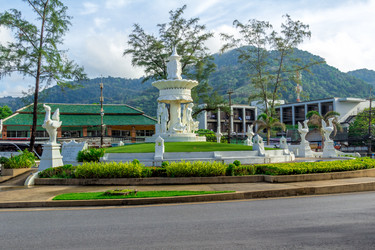 Similar image 12982459