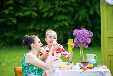 Similar image 12989074