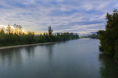 Similar image 12989592