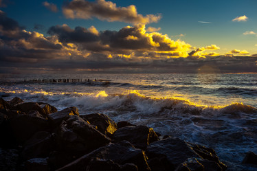 Similar image 12996688