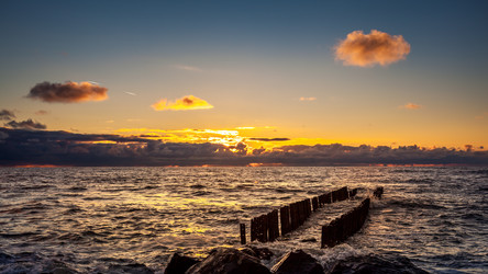 Similar image 12996699