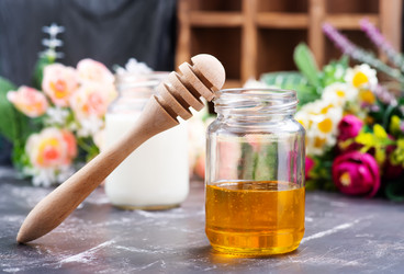 Similar image 12990411