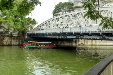 Similar image 12980150