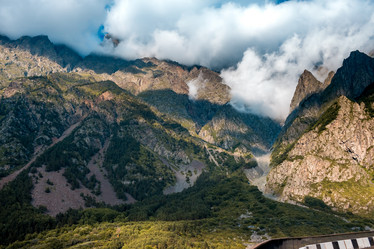 Similar image 12996737