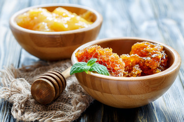 Similar image 12699275