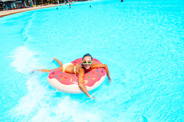 Similar image 12993888