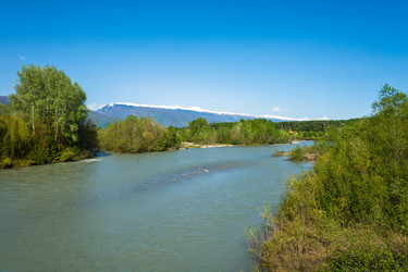 Similar image 12988756