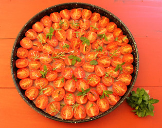 Similar image 12995328