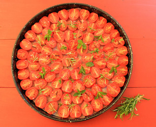 Similar image 12995330