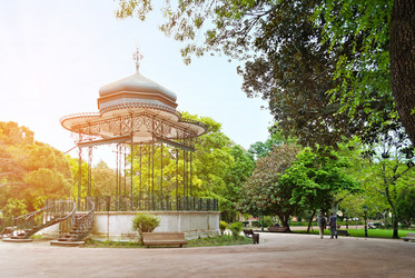 Similar image 12988121