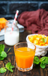 Similar image 12991102