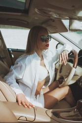 Similar image 12993403