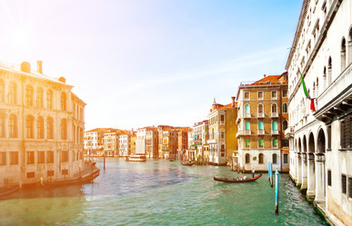 Similar image 12996005