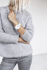 Similar image 12994115