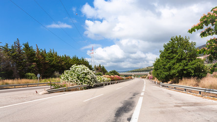 Similar image 12989092