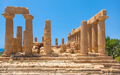 Similar image 12981724