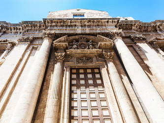 Similar image 12989527