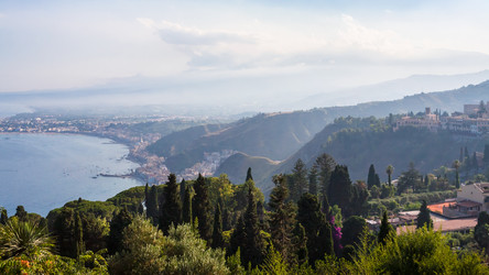 Similar image 12989528