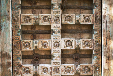 Similar image 12697478