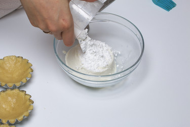 Similar image 12690400