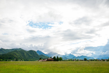 Similar image 12694766