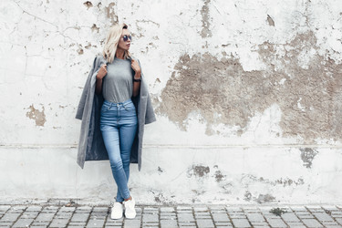 Similar image 12999144