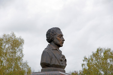 Similar image 12693661