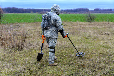 Similar image 12690915