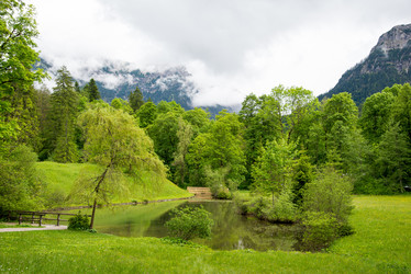 Similar image 12979185