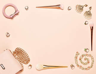 Similar image 12986659