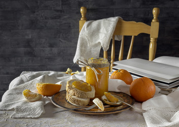 Similar image 12690812