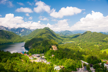 Similar image 12979311