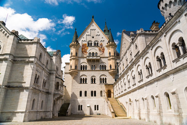 Similar image 12979312