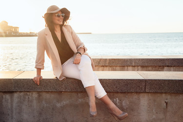 Similar image 12999261