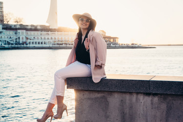 Similar image 12999318