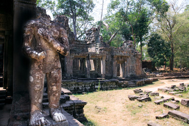 Similar image 12978401