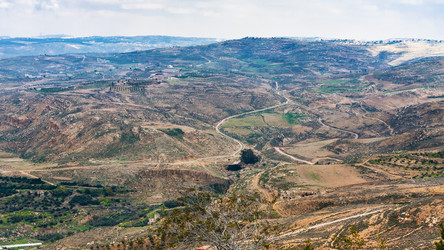 Similar image 12989119