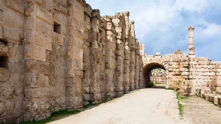 Similar image 12989331