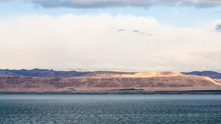 Similar image 12989356