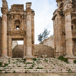 Similar image 12994933