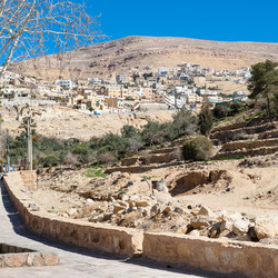 Similar image 12989440