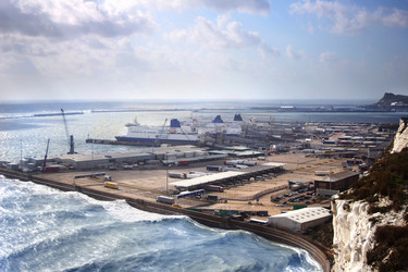 Similar image 12698154