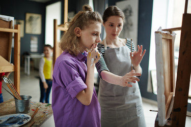 Similar image 12696099