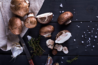 Similar image 12983090