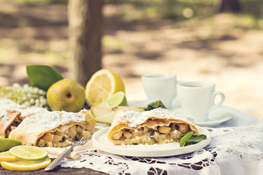 Similar image 12983132