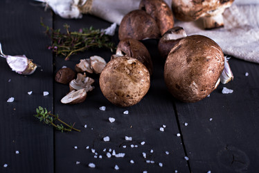 Similar image 12998335