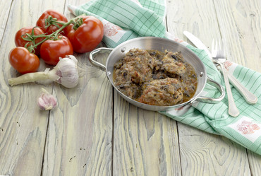 Similar image 12977972