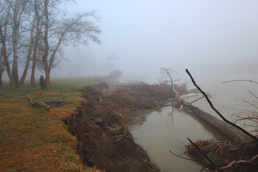 Similar image 12987159